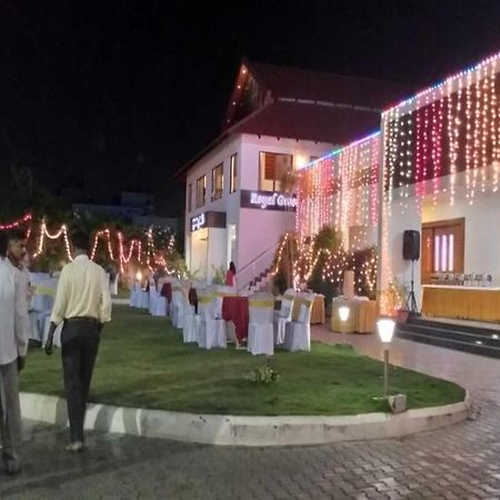 Hotel Kalyani ไมซอร์ ภายนอก รูปภาพ