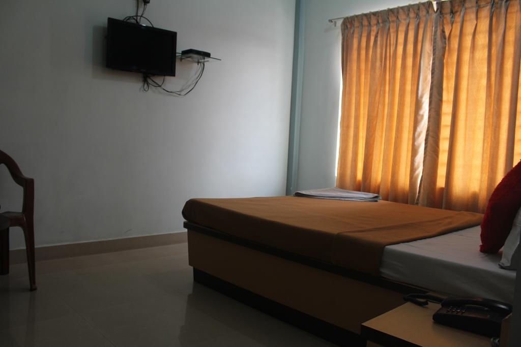Hotel Kalyani ไมซอร์ ห้อง รูปภาพ