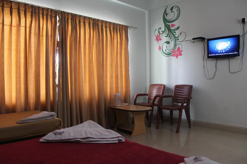 Hotel Kalyani ไมซอร์ ห้อง รูปภาพ